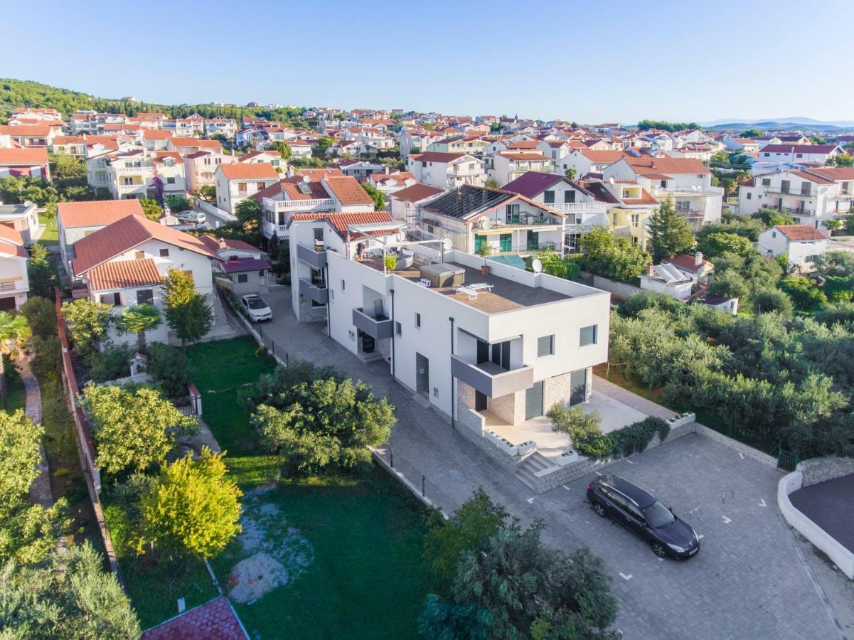 Apartmani Gabriella Водице Экстерьер фото