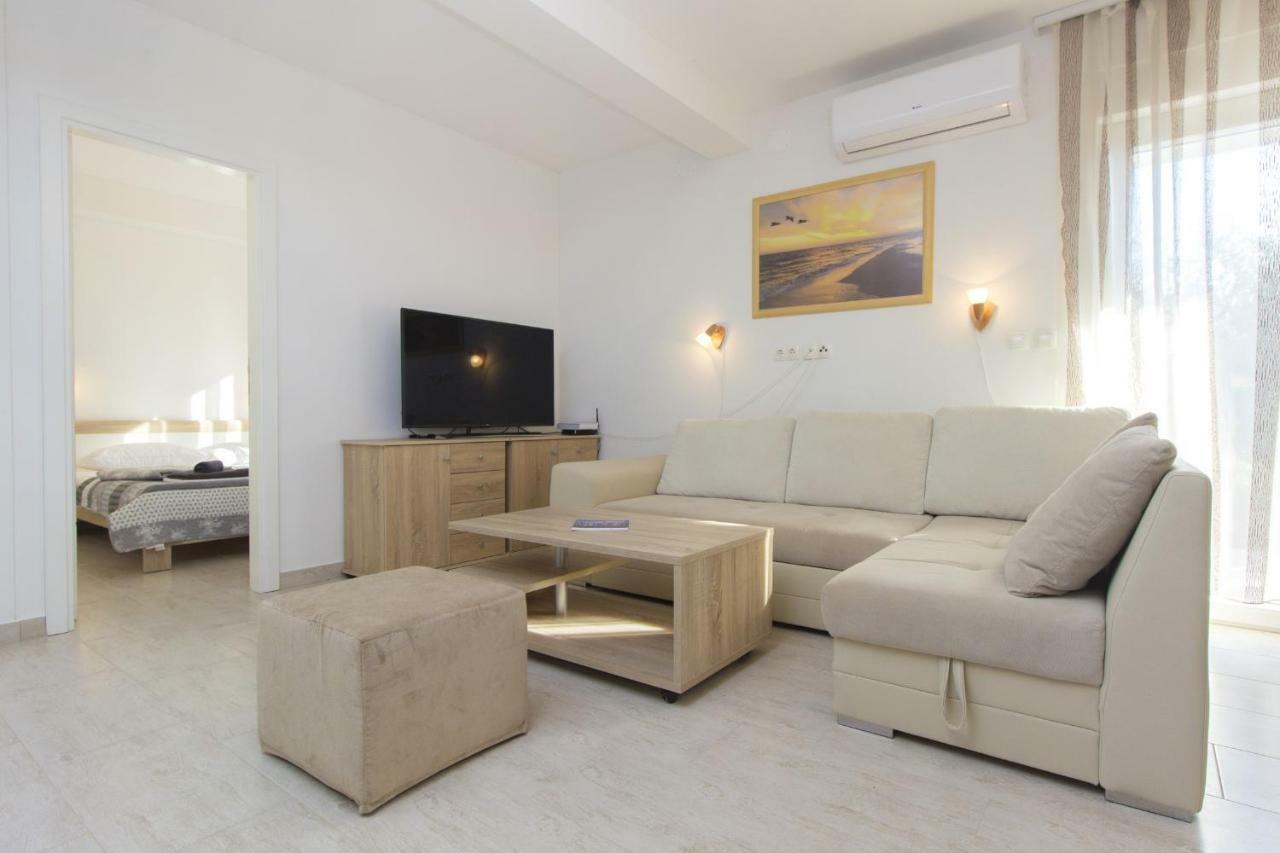 Apartmani Gabriella Водице Экстерьер фото